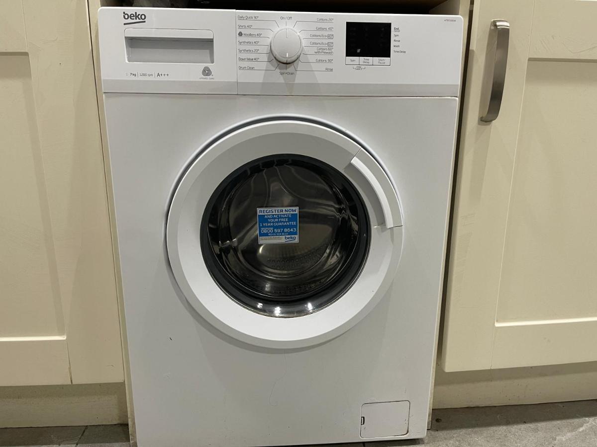Cork City En-Suite Single Room Экстерьер фото